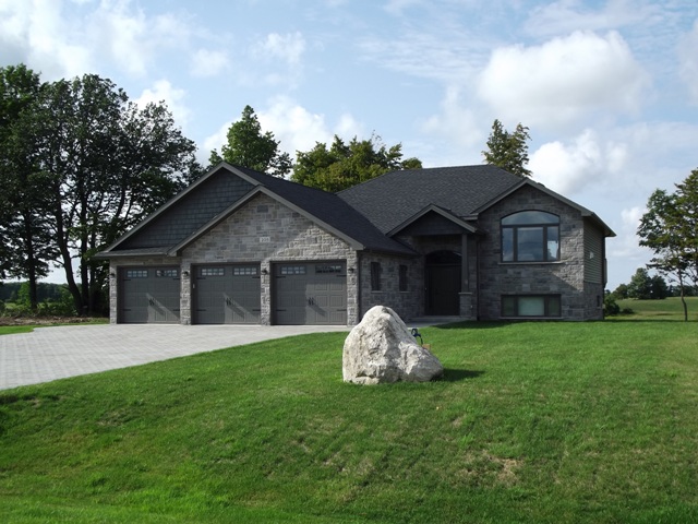 Barry's Construction Exterior of New Home